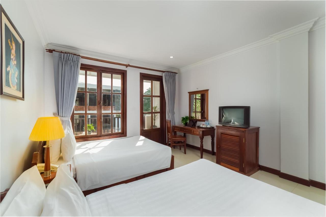 Shadow Angkor Villa Siem Reap Exterior foto